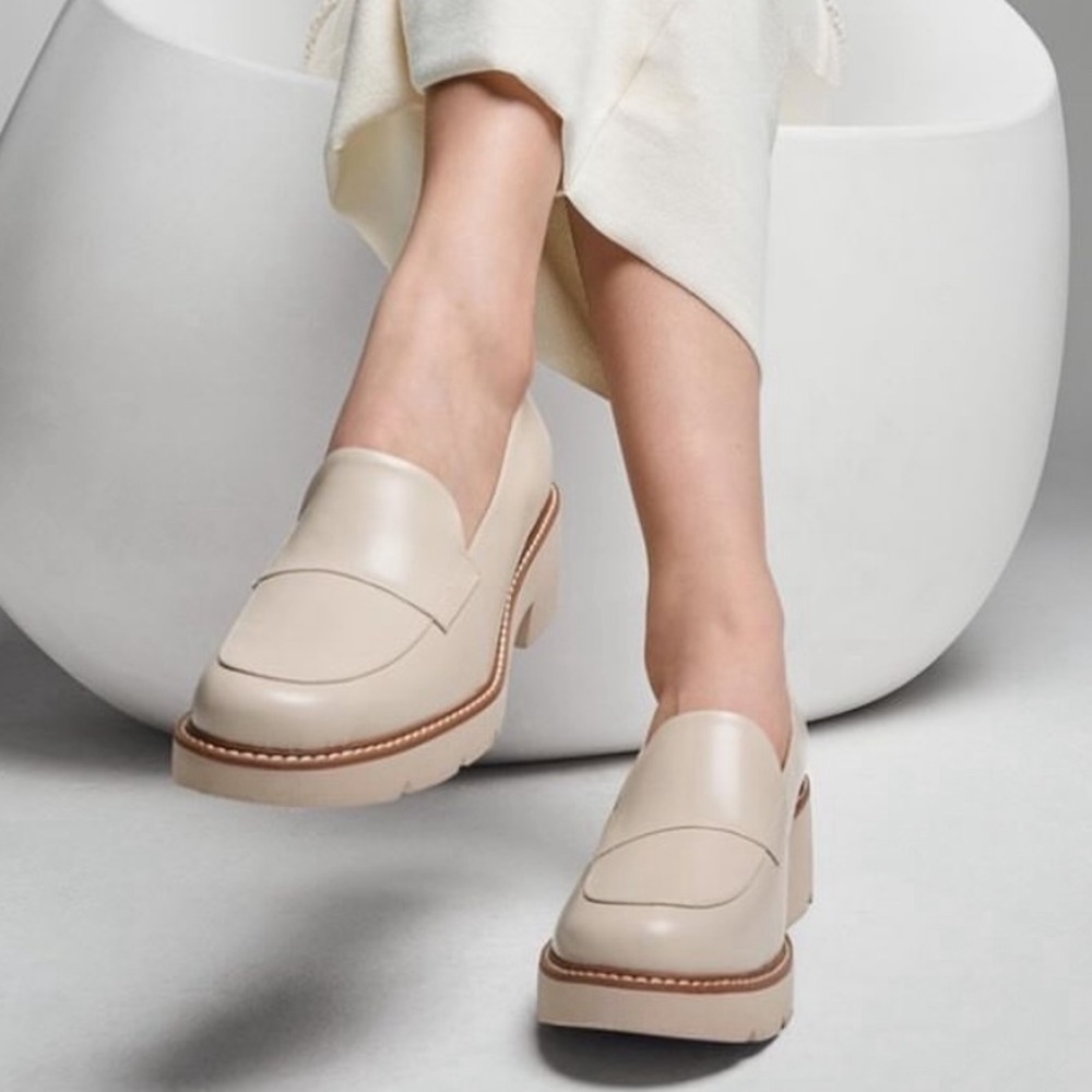 Naturalizer Women's Darry  Loafer